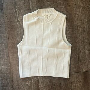 Knit white cropped tank